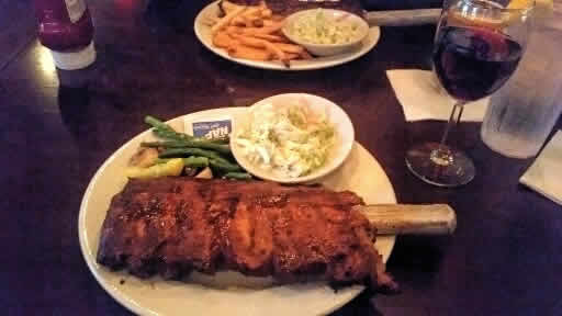 Watermans Ribs, Thursday $10 Special